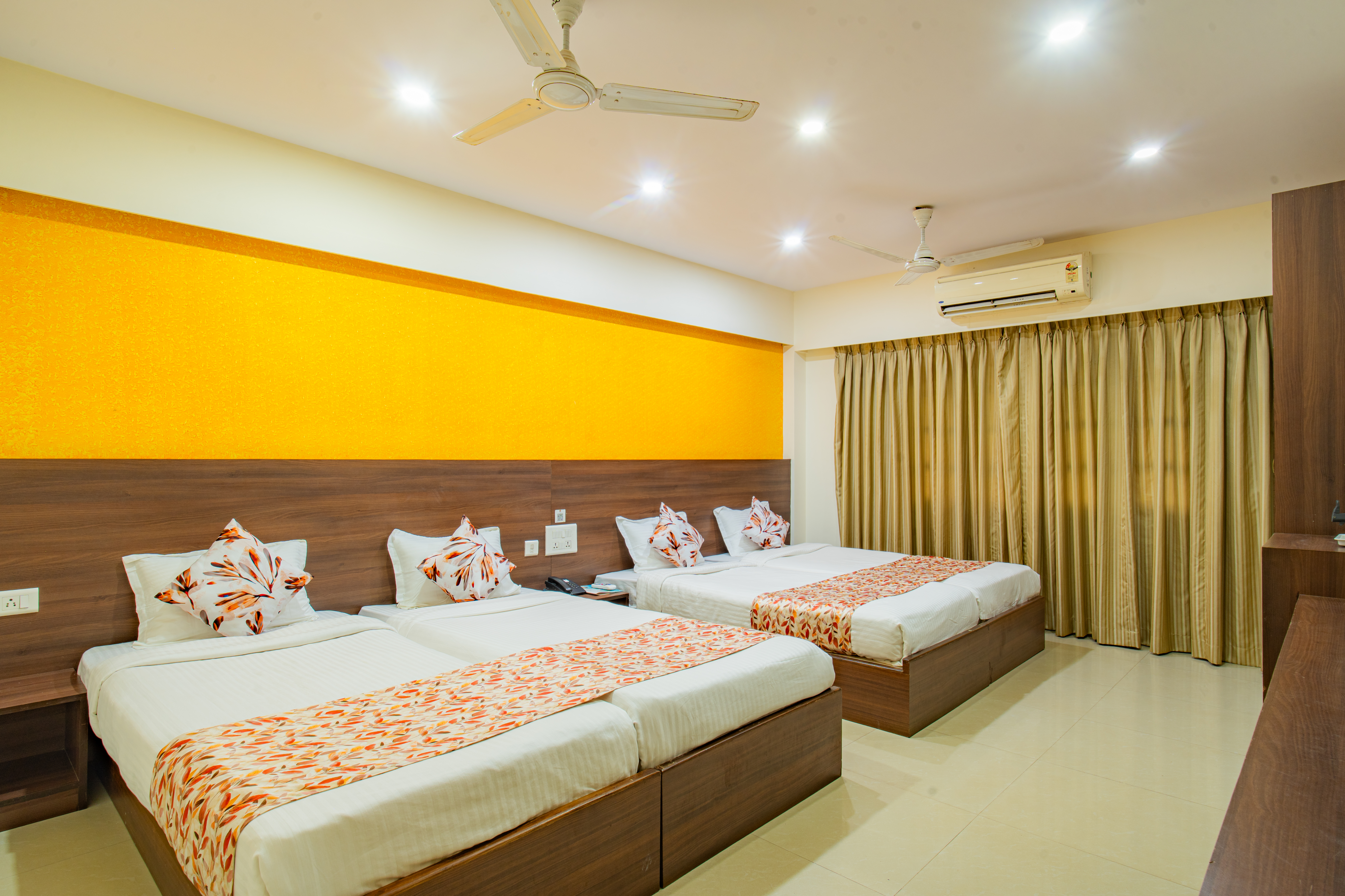 THE grace inn - Luxury Room
